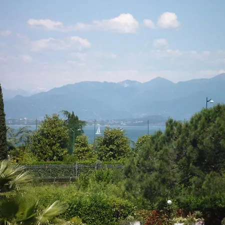 Casa Anna Holiday home Desenzano del Garda